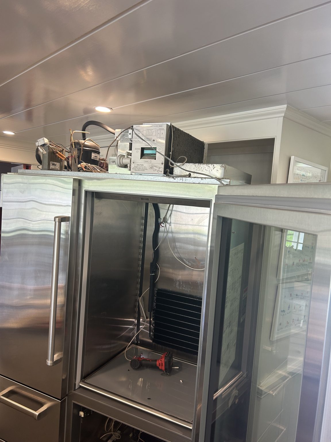 Subzero Refrigerator Seal System Replacement 0 (2)